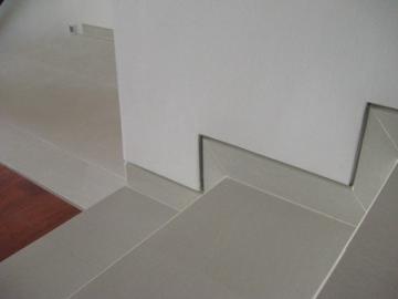 Sandy White Skirting